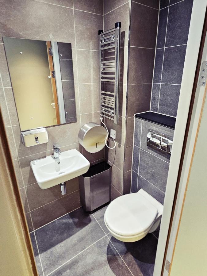 Clink I Lar Hostel Dublin Bagian luar foto