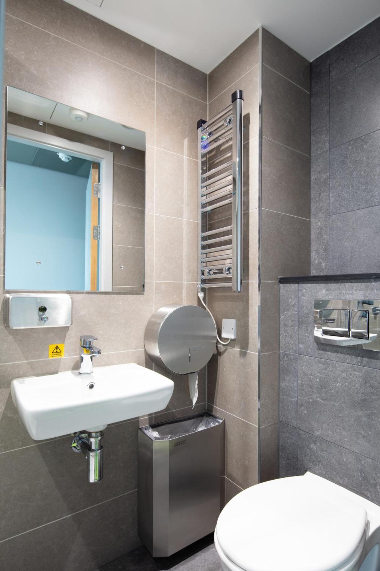 Clink I Lar Hostel Dublin Bagian luar foto
